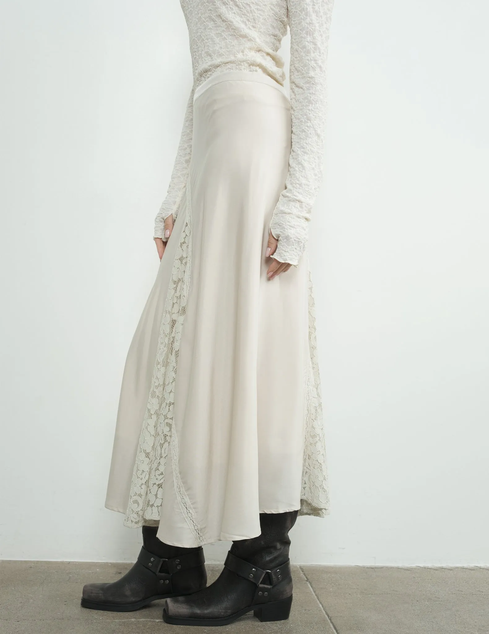 Brigitte Ivory Satin   Lace Skirt