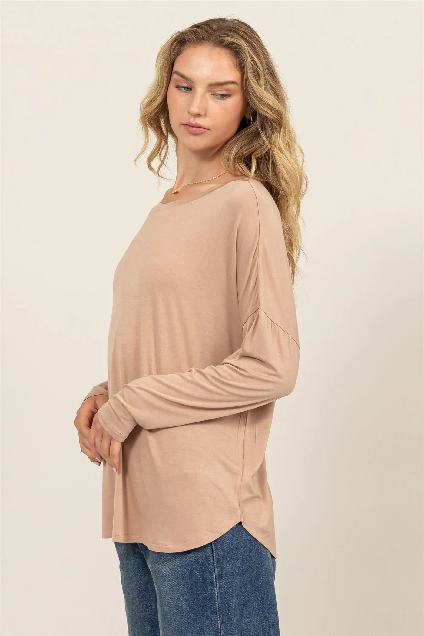DZ24F349-Round Neck Long Sleeve Curved Hem Top